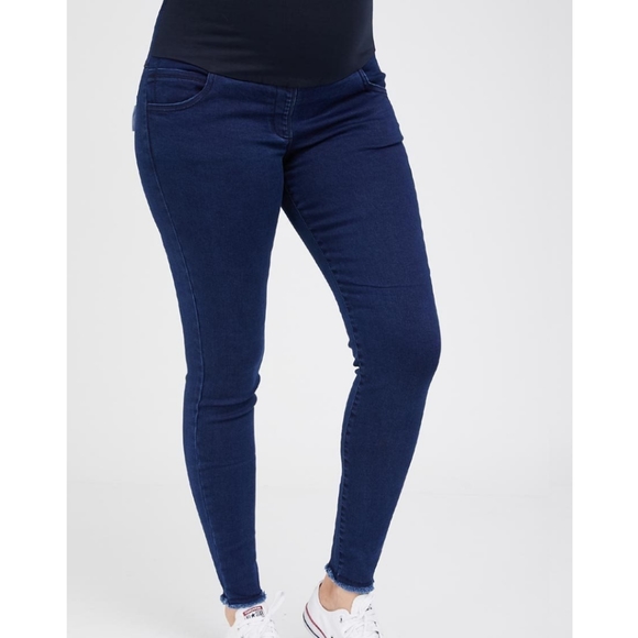 Isabel Maternity by Ingrid & Isabel Denim - Isabel Maternity skinny Jeans Size 16